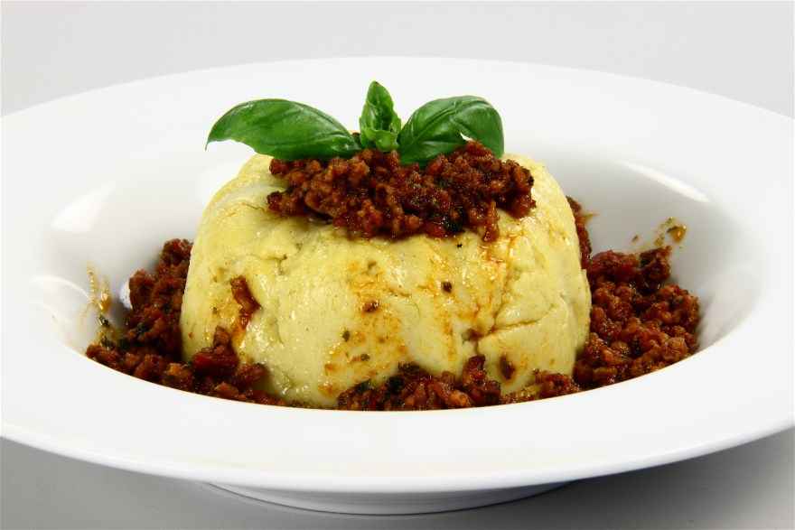 Polenta con carne e salsiccia ... klik for at komme tilbage