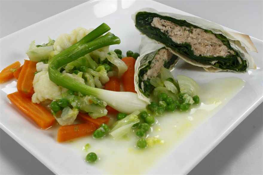 Laks i filodej med nye grønsager i parmesansky ... klik for at komme tilbage