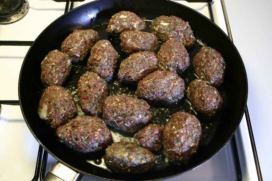 Arabiske frikadeller ... klik for at komme tilbage