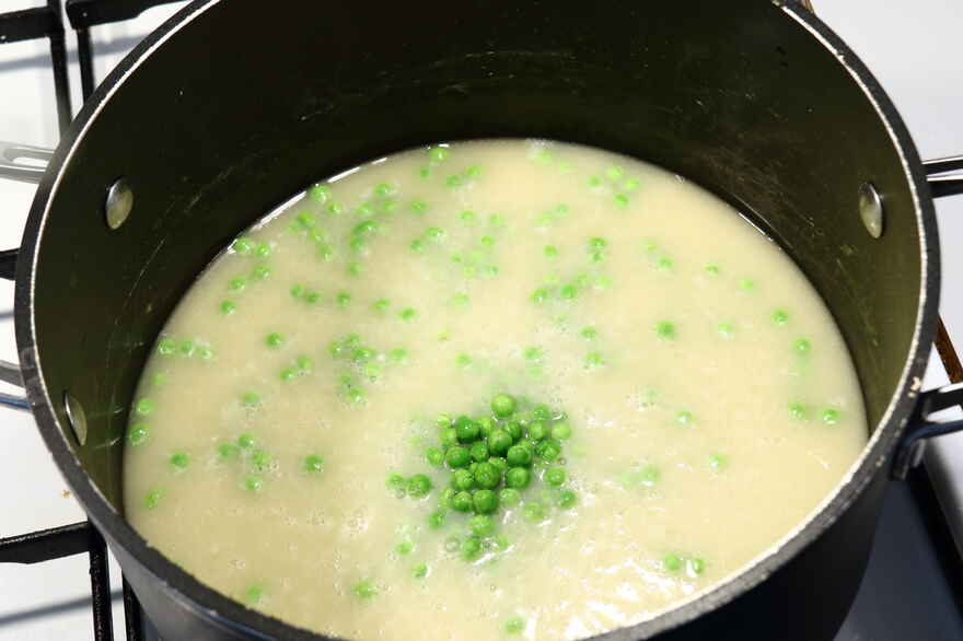 Grøn ærtesuppe ... klik for at komme tilbage